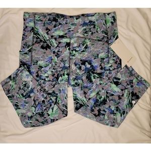 NWT Lululemon Swift Speed HR Crop 21" with Pockets
